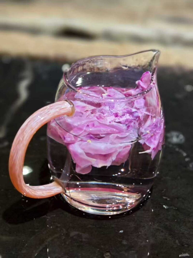rose tea